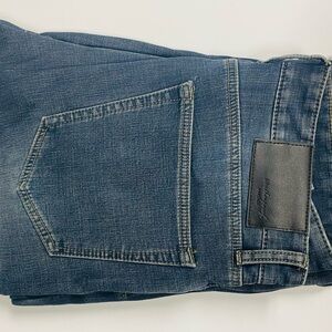 Classic Weatherproof Vintage Denim Fleece Lined Jeans in Blue